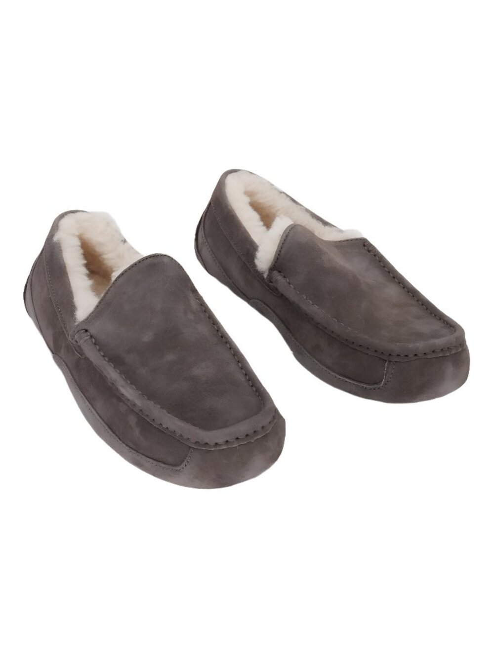 UGG Men's Ascot Slipper in Chestnut Size 7
